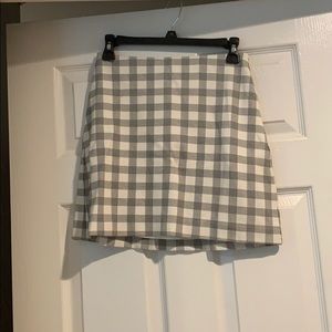 Express / black and white checkered mini skirt